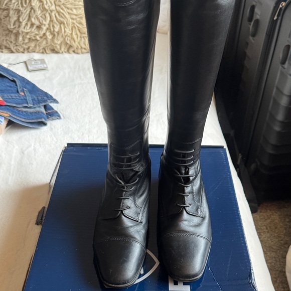 Ariat Women's Palisade tall field boot size 7 US height-short Calf-regular - Picture 14 of 16